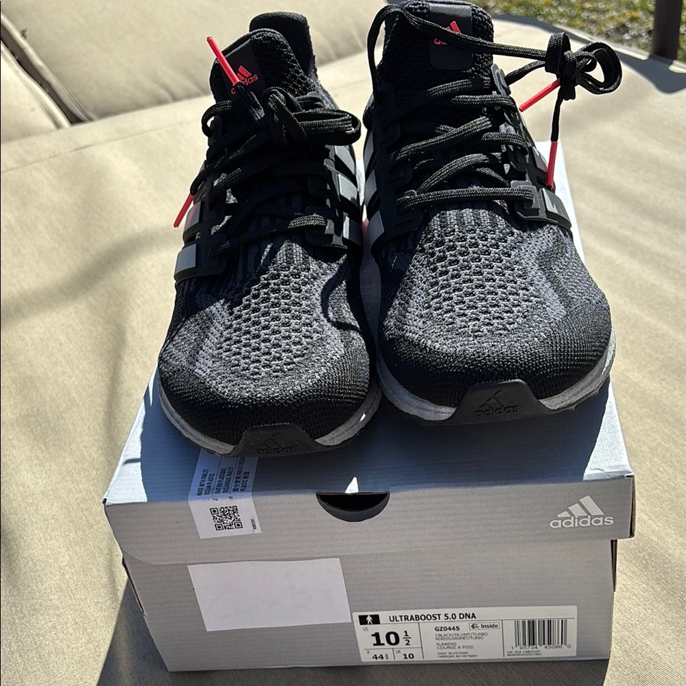Adidas Ultraboost 5.0 DNA Black Sneakers